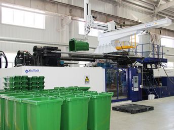 Injetora de plástico