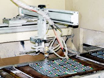 Oficina de operação e montagem secundária